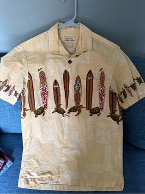 Cream Surfboard & Turtle Print Short Sleeve Button-Down Shirt